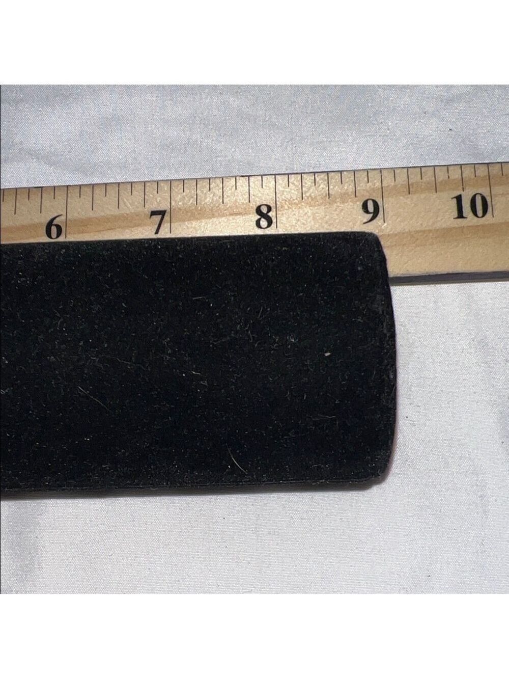 Elegant Black Velvet Jewelry Display Stand - Picture 3 of 5